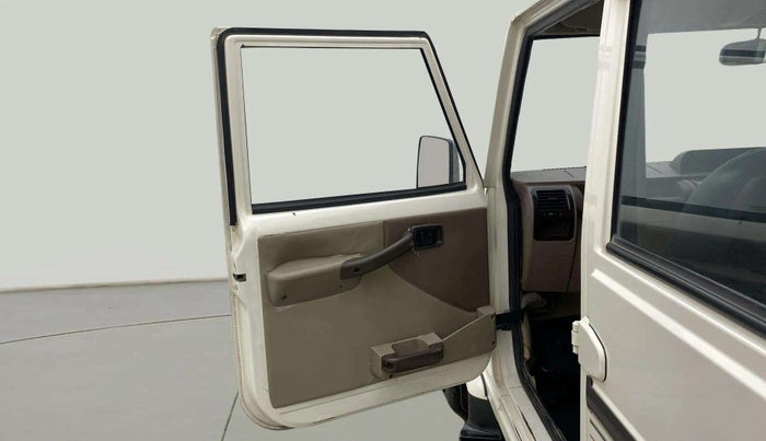 2020 Mahindra Bolero POWER PLUS ZLX, Diesel, Manual, 64,873 km, LHS Front Door