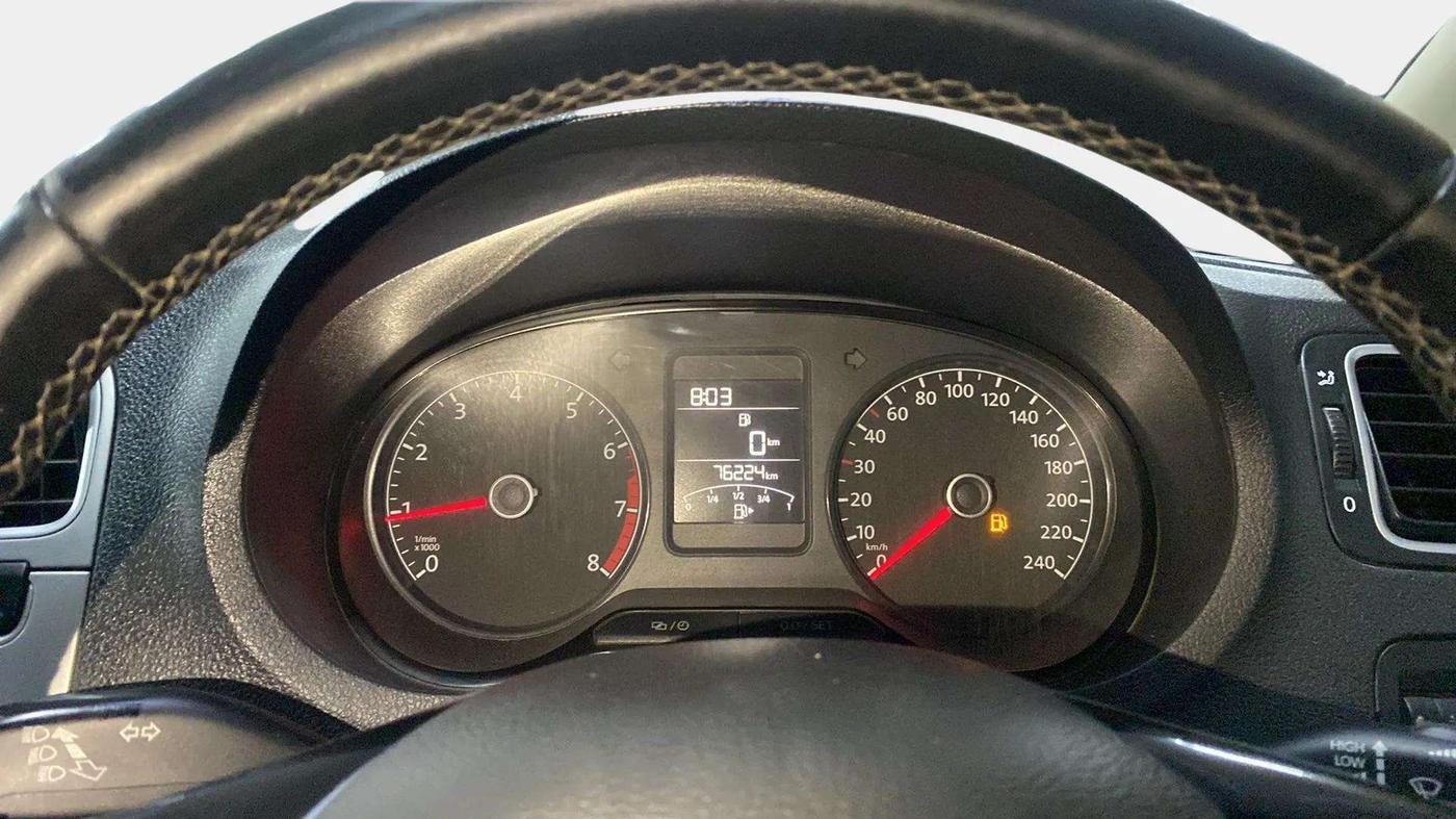 2015 Volkswagen Polo HIGHLINE1.2L, Petrol, Manual, 75,873 km, Odometer Image