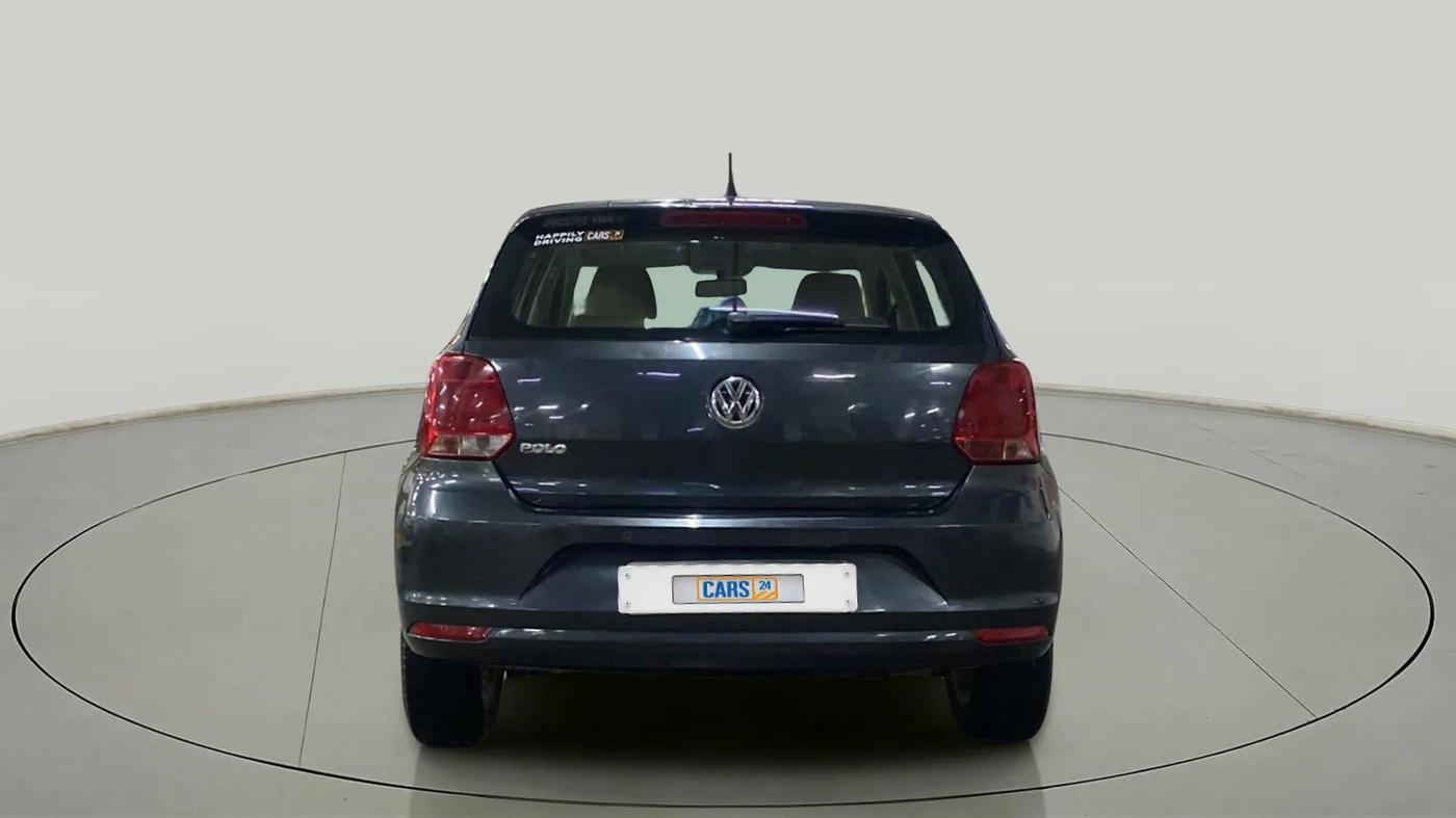 2015 Volkswagen Polo HIGHLINE1.2L, Petrol, Manual, 75,873 km, Back/Rear