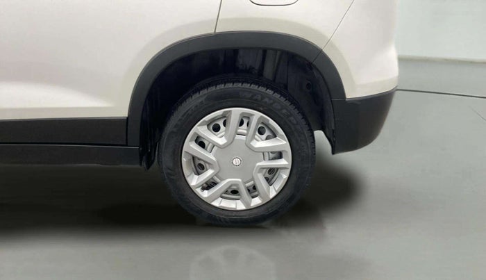 2022 Maruti Vitara Brezza LXI, Petrol, Manual, 71,081 km, Left Rear Wheel