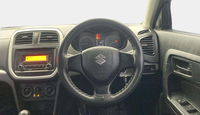 2022 Maruti Vitara Brezza LXI, Petrol, Manual, 71,081 km, Steering Wheel Close Up