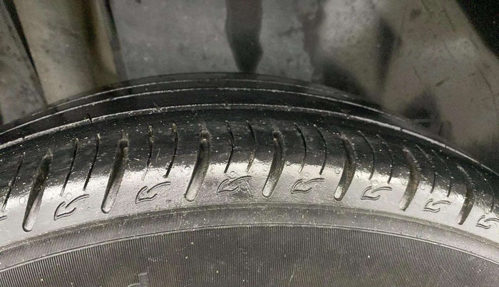 2022 Maruti Vitara Brezza LXI, Petrol, Manual, 71,081 km, Right Rear Tyre Tread