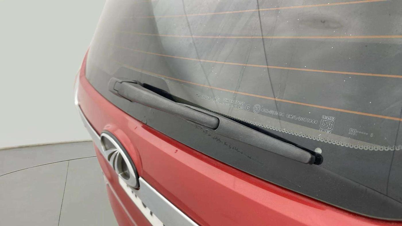 2021 Mahindra XUV300 W8 (O) 1.2 PETROL AMT, Petrol, Automatic, 65,691 km, Rear Wiper