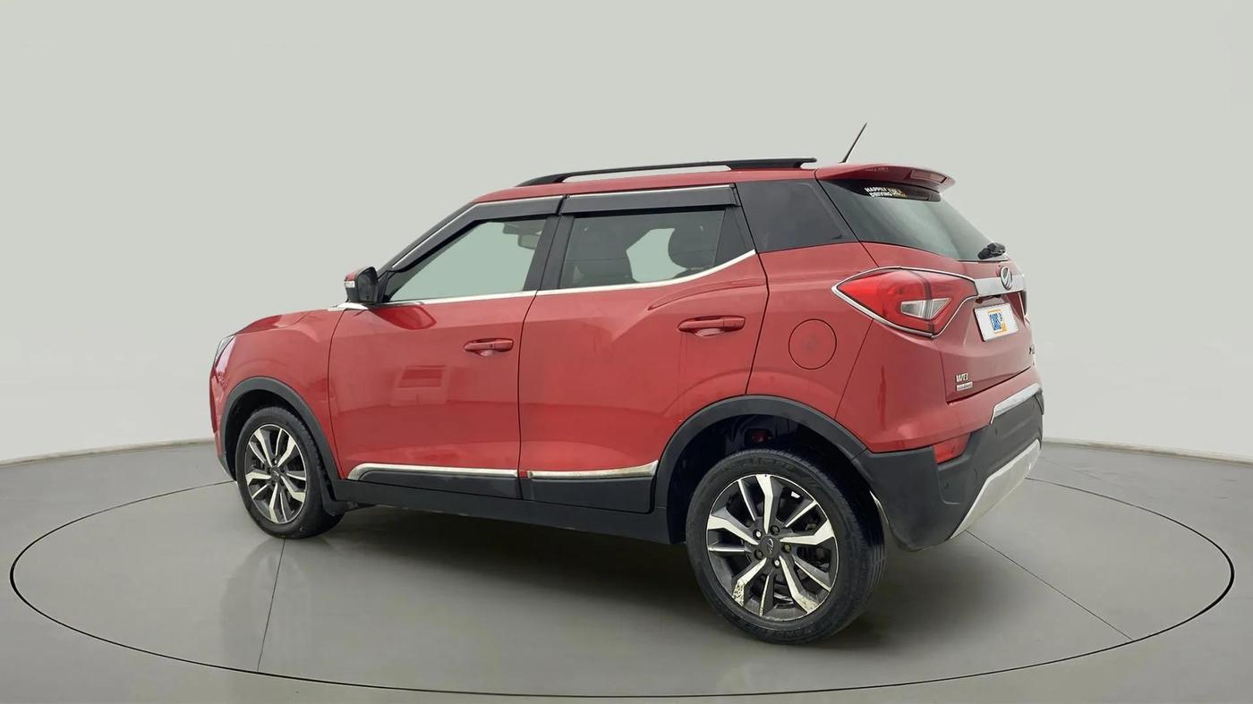 2021 Mahindra XUV300 W8 (O) 1.2 PETROL AMT, Petrol, Automatic, 65,691 km, Left Back Diagonal