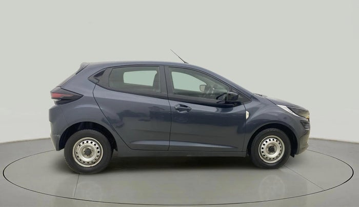 2020 Tata ALTROZ XE PETROL, Petrol, Manual, 30,775 km, Right Side View