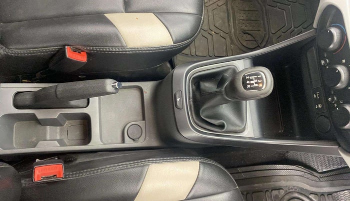 2020 Tata ALTROZ XE PETROL, Petrol, Manual, 30,775 km, Gear Lever