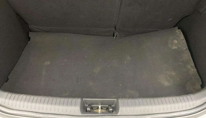 2013 Hyundai i20 SPORTZ 1.2, Petrol, Manual, 82,138 km, Boot Inside