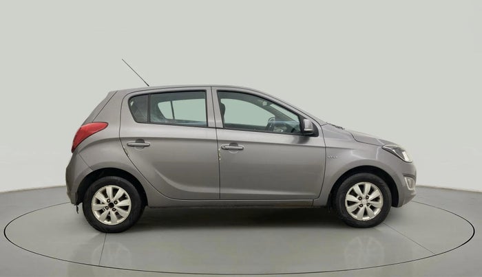2013 Hyundai i20 SPORTZ 1.2, Petrol, Manual, 82,138 km, Right Side View