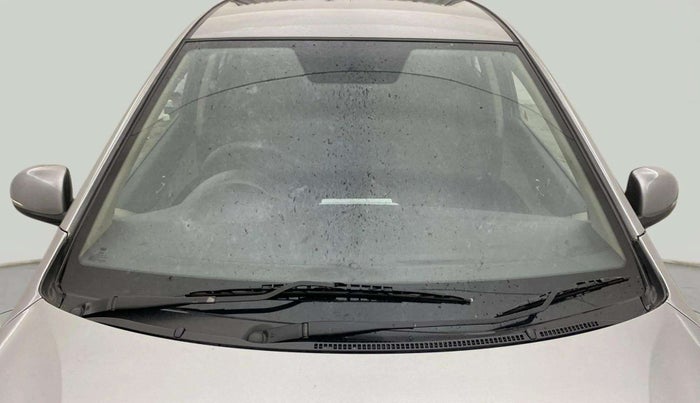 2013 Hyundai i20 SPORTZ 1.2, Petrol, Manual, 82,138 km, Front Windshield