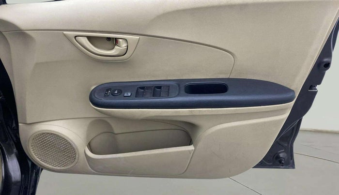 2015 Honda Amaze 1.2L I-VTEC S AT, Petrol, Automatic, 94,171 km, Driver Side Door Panels Control