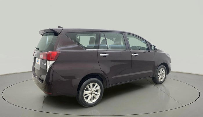 2017 Toyota Innova Crysta 2.4 VX 7 STR, Diesel, Manual, 1,24,923 km, Right Back Diagonal