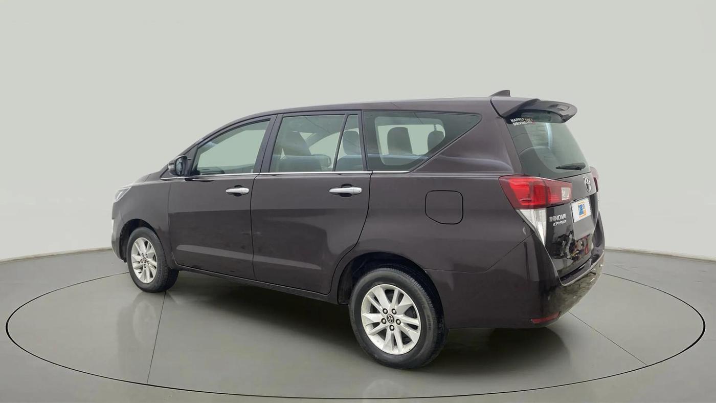 2017 Toyota Innova Crysta 2.4 VX 7 STR, Diesel, Manual, 1,25,031 km, Left Back Diagonal