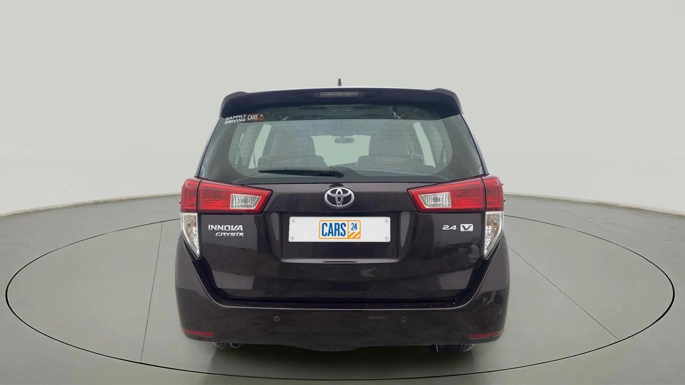 2017 Toyota Innova Crysta 2.4 VX 7 STR, Diesel, Manual, 1,25,031 km, Back/Rear