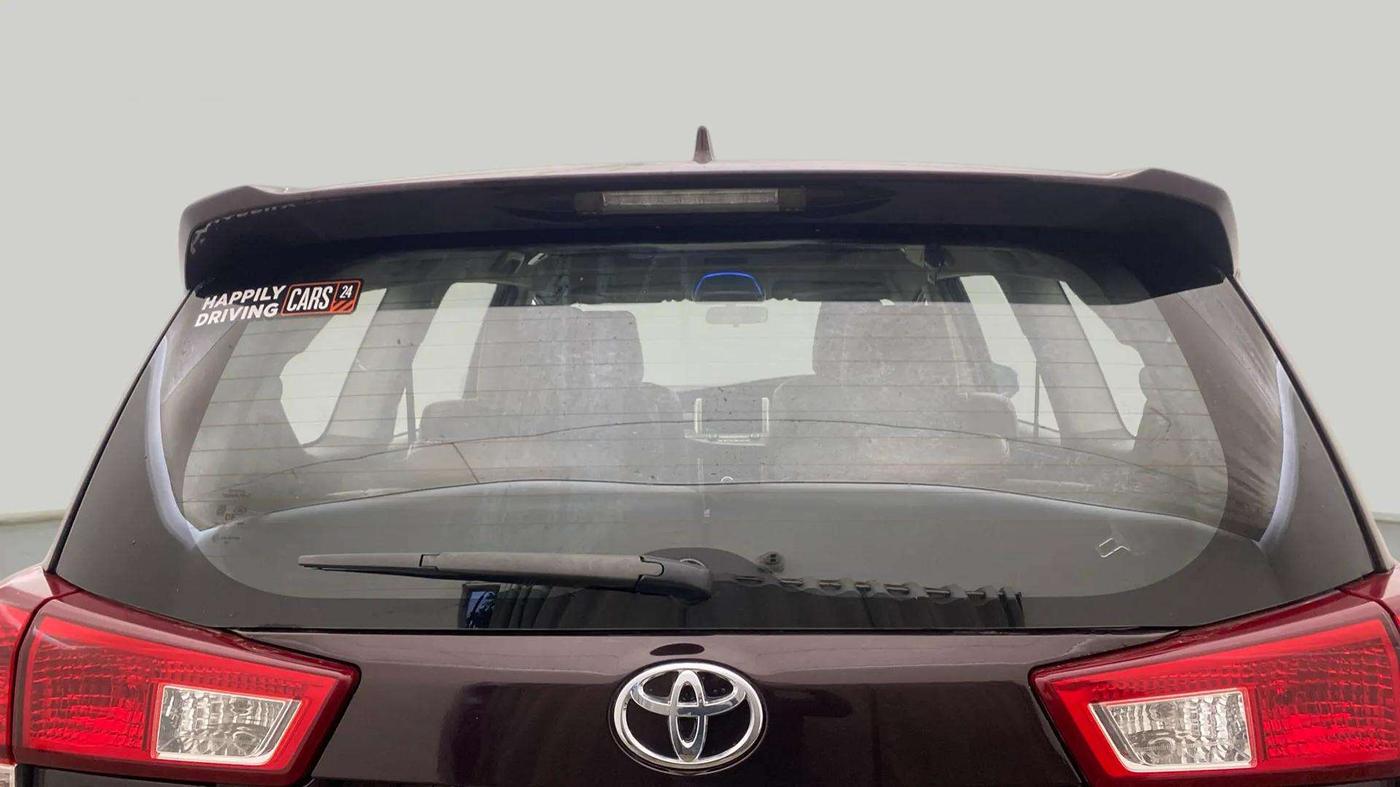2017 Toyota Innova Crysta 2.4 VX 7 STR, Diesel, Manual, 1,25,031 km, Rear Windshield
