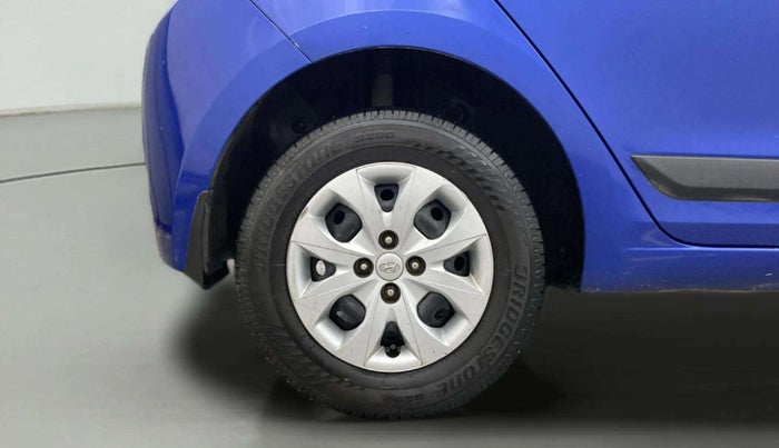 2015 Hyundai Elite i20 SPORTZ 1.2, Petrol, Manual, 78,995 km, Right Rear Wheel