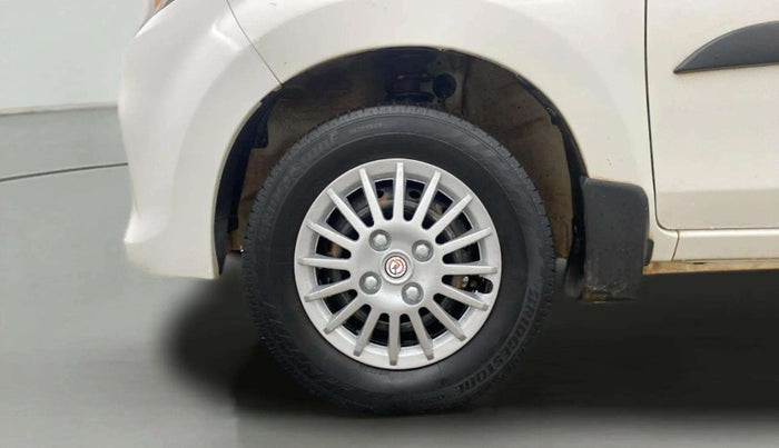 2016 Maruti Alto 800 VXI, Petrol, Manual, 40,728 km, Left Front Wheel