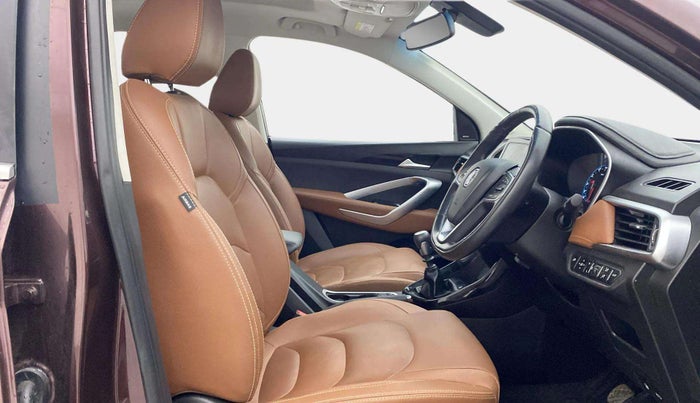 2020 MG HECTOR PLUS SHARP 1.5 PETROL TURBO HYBRID MT 6-STR, Petrol, Manual, 22,048 km, Right Side Front Door Cabin