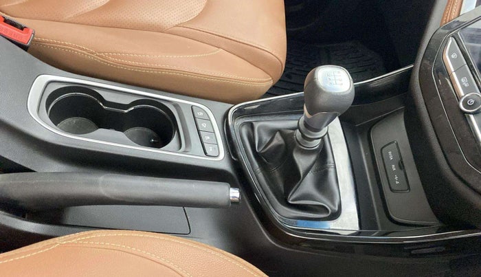 2020 MG HECTOR PLUS SHARP 1.5 PETROL TURBO HYBRID MT 6-STR, Petrol, Manual, 22,048 km, Gear Lever
