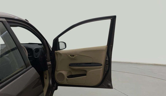 2015 Honda Brio S MT, Petrol, Manual, 65,543 km, RHS Front Door