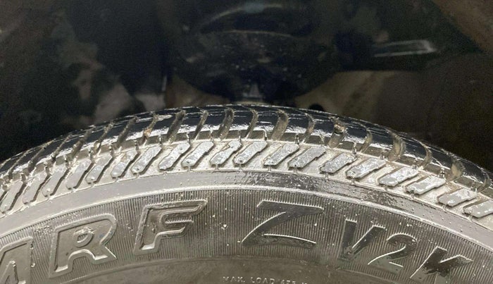 2015 Honda Brio S MT, Petrol, Manual, 65,543 km, Left Front Tyre Tread