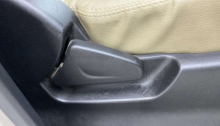 2018 Datsun Redi Go S 1.0 AMT, Petrol, Automatic, 33,109 km, Driver Side Adjustment Panel