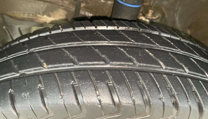 2024 Maruti Alto K10 VXI PLUS AMT, Petrol, Automatic, 13,579 km, Left Front Tyre Tread