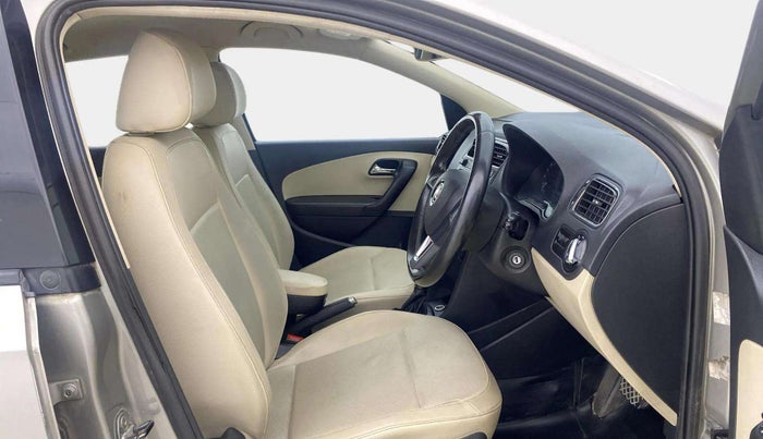 2017 Skoda Rapid STYLE 1.5 TDI AT, Diesel, Automatic, 80,128 km, Right Side Front Door Cabin