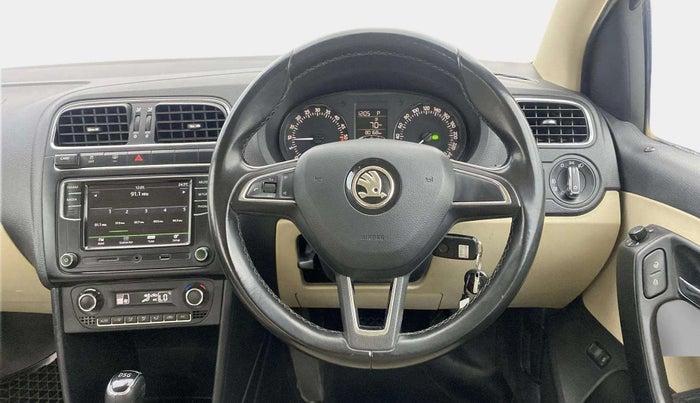 2017 Skoda Rapid STYLE 1.5 TDI AT, Diesel, Automatic, 80,128 km, Steering Wheel Close Up