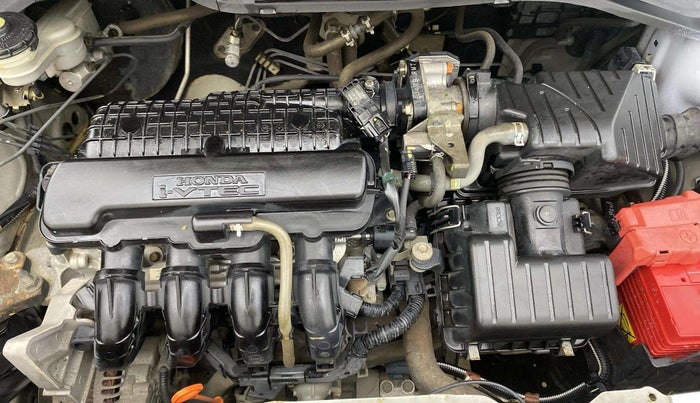 2016 Honda Amaze 1.2L I-VTEC S, Petrol, Manual, 66,614 km, Engine View