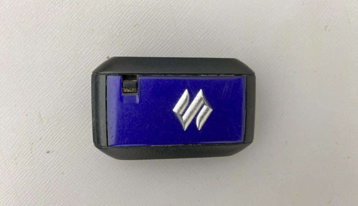 2020 Maruti Dzire ZXI AMT, Petrol, Automatic, 42,070 km, Key Close Up