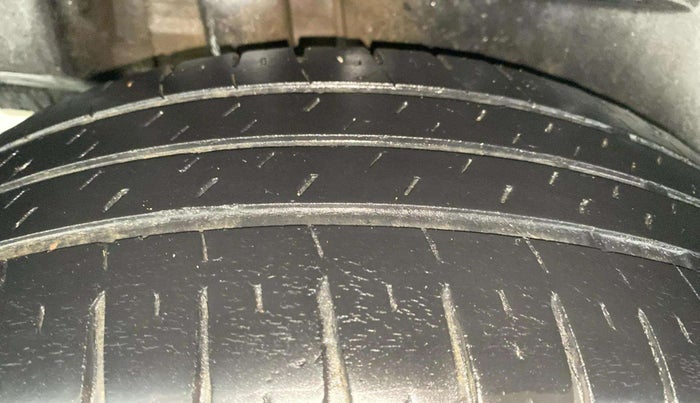 2020 Maruti Dzire ZXI AMT, Petrol, Automatic, 42,070 km, Right Rear Tyre Tread