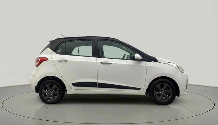 2018 Hyundai Grand i10 SPORTZ 1.2 KAPPA VTVT DUAL TONE, Petrol, Manual, 78,693 km, Right Side View