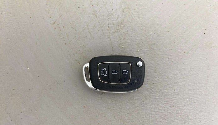 2021 Hyundai GRAND I10 NIOS SPORTZ 1.2 KAPPA VTVT, Petrol, Manual, 84,501 km, Key Close Up