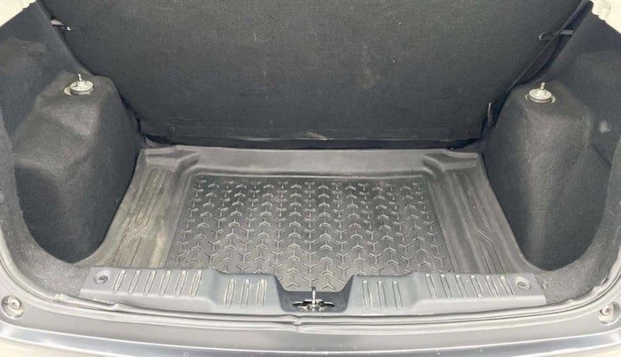 2021 Tata ALTROZ XE PETROL, Petrol, Manual, 86,597 km, Boot Inside