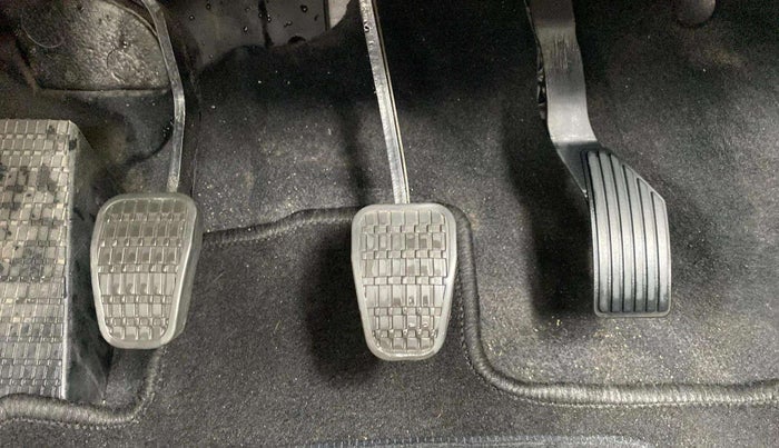 2021 Tata ALTROZ XE PETROL, Petrol, Manual, 86,597 km, Pedals