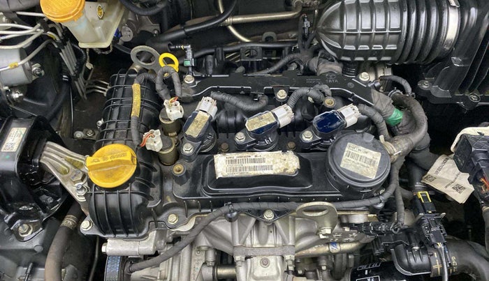 2021 Tata ALTROZ XE PETROL, Petrol, Manual, 86,597 km, Engine View