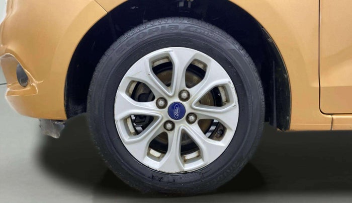 2015 Ford New Figo TITANIUM 1.2 PETROL MT, Petrol, Manual, 49,829 km, Left Front Wheel
