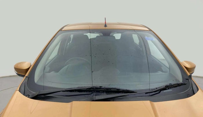 2015 Ford New Figo TITANIUM 1.2 PETROL MT, Petrol, Manual, 49,829 km, Front Windshield