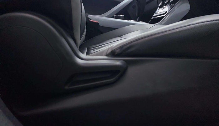 2021 Tata NEXON XMA PETROL, Petrol, Automatic, 80,235 km, Driver Side Adjustment Panel