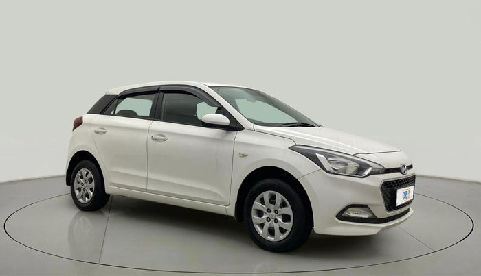 2017 Hyundai Elite i20 MAGNA 1.2, Petrol, Manual, 74,403 km, Right Front Diagonal