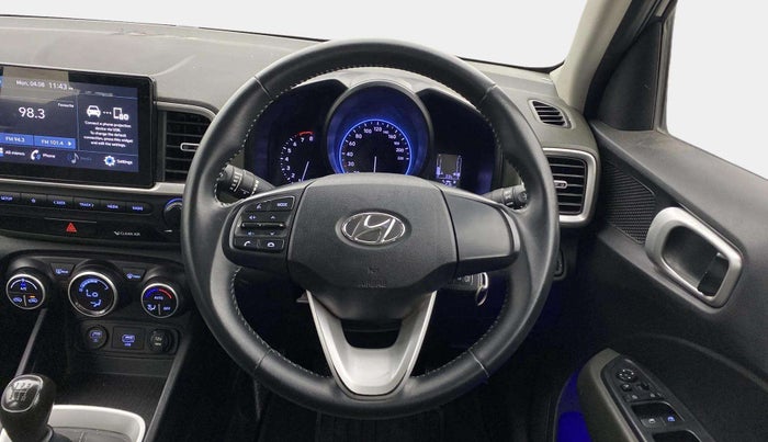 2021 Hyundai VENUE S+ 1.2, Petrol, Manual, 39,765 km, Steering Wheel Close Up
