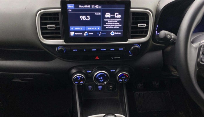 2021 Hyundai VENUE S+ 1.2, Petrol, Manual, 39,765 km, Air Conditioner