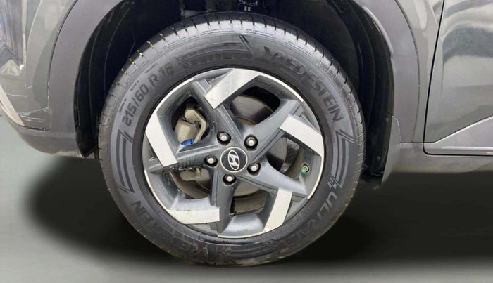 2021 Hyundai VENUE S+ 1.2, Petrol, Manual, 39,765 km, Left Front Wheel