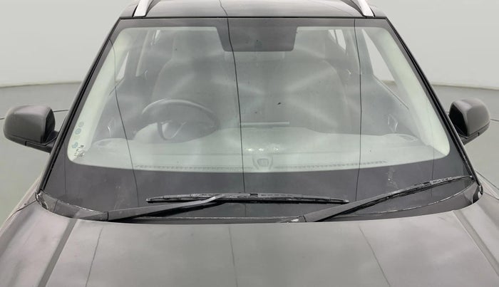 2021 Hyundai VENUE S+ 1.2, Petrol, Manual, 39,765 km, Front Windshield
