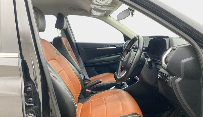 2022 KIA SONET HTK PLUS 1.5, Diesel, Manual, 88,403 km, Right Side Front Door Cabin