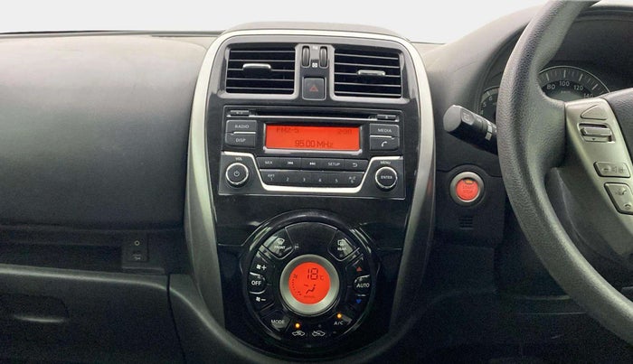 2017 Nissan Micra XV CVT, Petrol, Automatic, 28,116 km, Air Conditioner