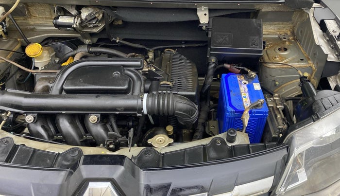 2018 Renault Kwid RXT 1.0 EASY-R AT OPTION, Petrol, Automatic, 30,166 km, Engine View - Left