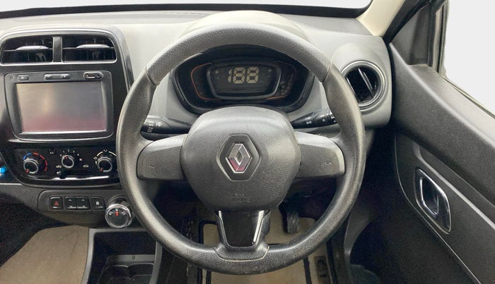2018 Renault Kwid RXT 1.0 EASY-R AT OPTION, Petrol, Automatic, 30,166 km, Steering Wheel Close Up