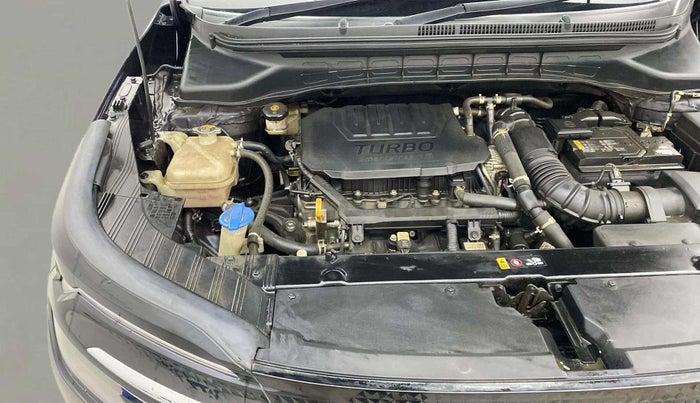 2023 KIA CARENS PRESTIGE PLUS 1.4 PETROL DCT 7 STR, Petrol, Automatic, 26,127 km, Engine View - Right