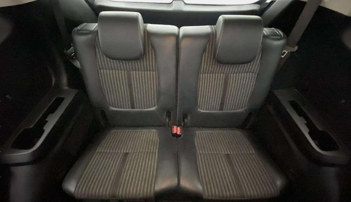 2023 KIA CARENS PRESTIGE PLUS 1.4 PETROL DCT 7 STR, Petrol, Automatic, 26,127 km, Third Seat Row ( optional )
